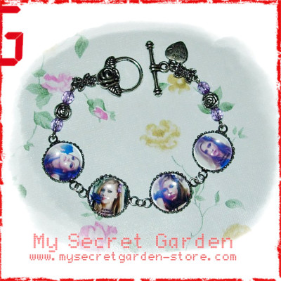 Avril Lavinge - Perfume Cabochon Bracelet  Avril Lavinge - Perfume Cabochon Bracelet
